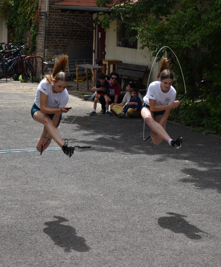 Mehr über den Artikel erfahren TSG-Rope-Skipperinnen bei Deutschen Einzelmeisterschaften