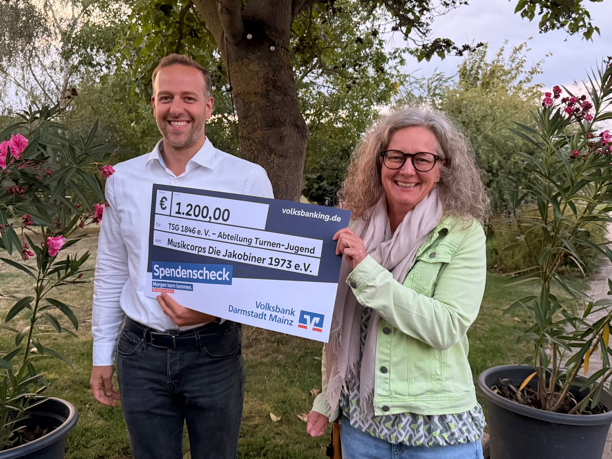 1200 Euro für die Turnjugend